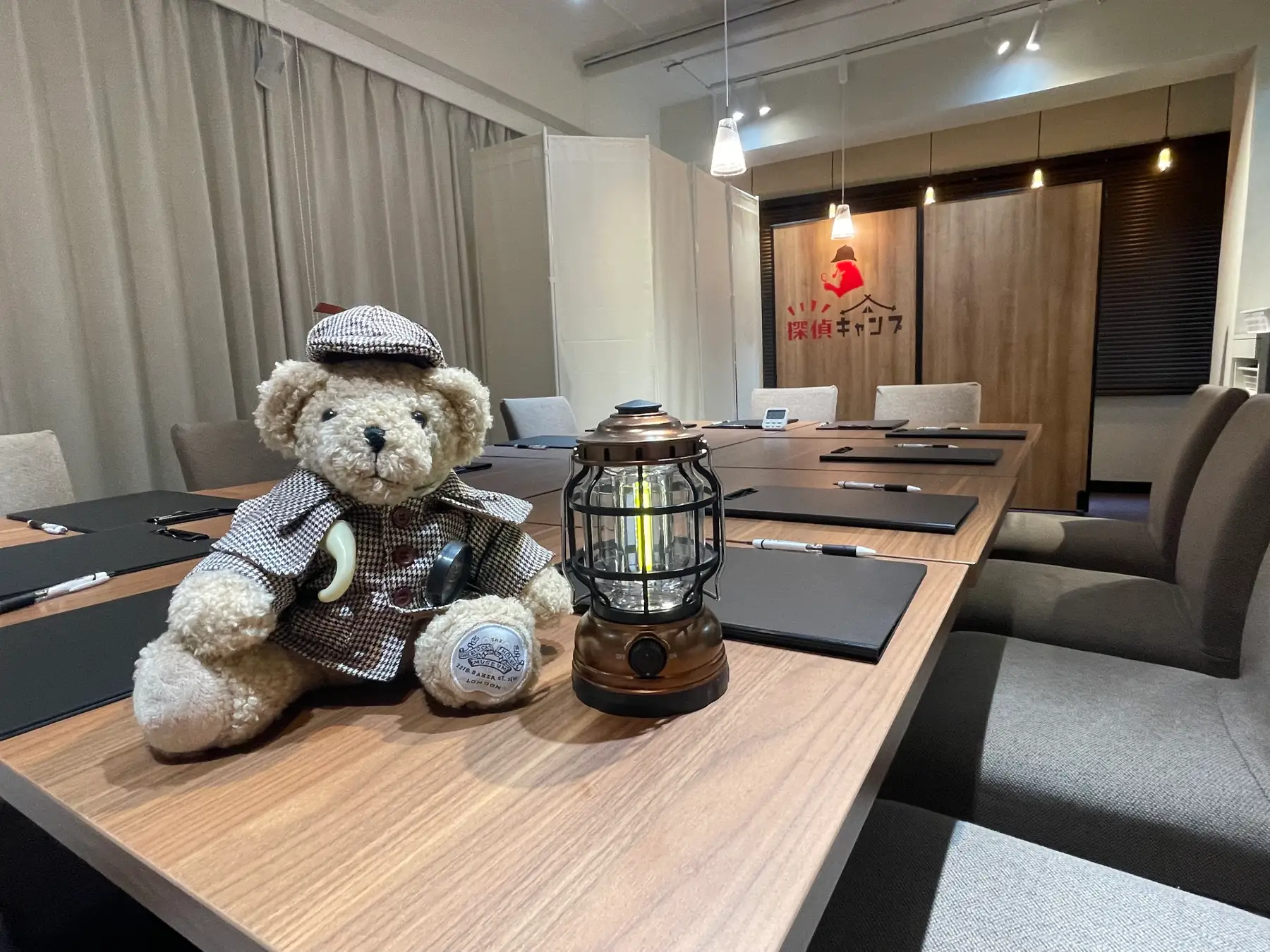 マーダーミステリー専門店『探偵キャンプ』